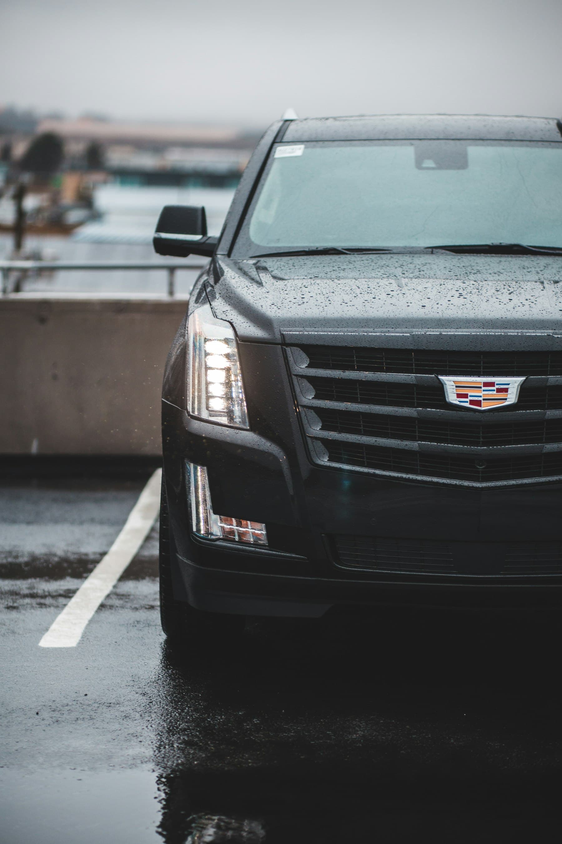 Cadillac Escalade, luxury suv